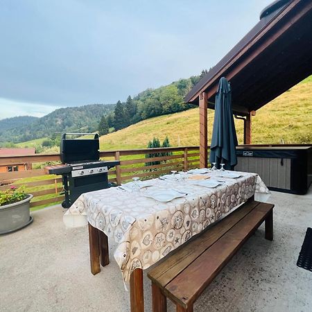 Вилла Casa De Monzel With 6-Person Jacuzzi & Panoramic View Ла-Бресс Экстерьер фото