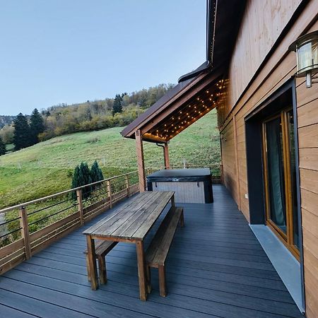 Вилла Casa De Monzel With 6-Person Jacuzzi & Panoramic View Ла-Бресс Экстерьер фото
