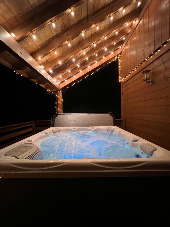 Вилла Casa De Monzel With 6-Person Jacuzzi & Panoramic View Ла-Бресс Экстерьер фото