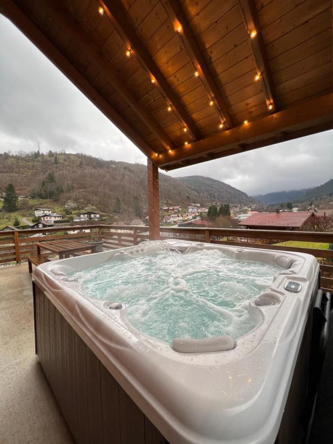 Вилла Casa De Monzel With 6-Person Jacuzzi & Panoramic View Ла-Бресс Экстерьер фото